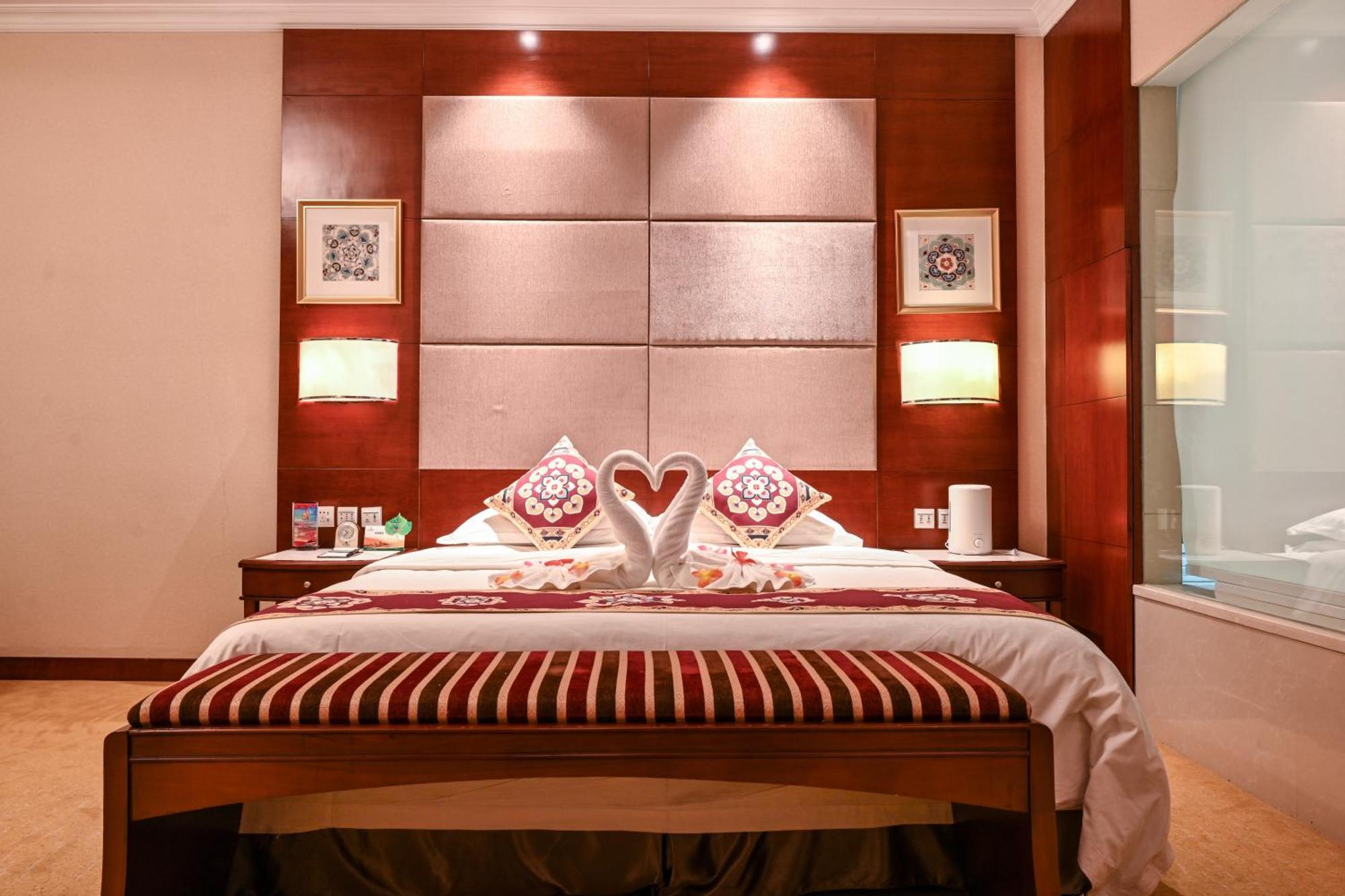 Dunhuang Hotel Eksteriør billede