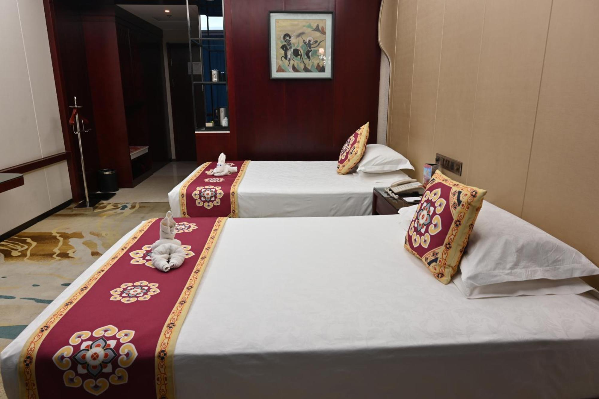 Dunhuang Hotel Eksteriør billede